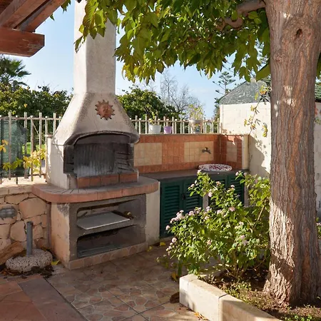 3 Bedroom Awesome In Ferienhaus *